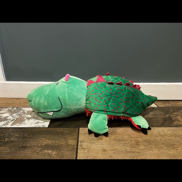 Flipazoo roses gator, stuffed animal, bear flips to gator - Picture 4 of 7